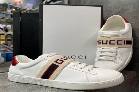 Hướng dẫn cách buộc dây giày gucci đẹp theo xu .